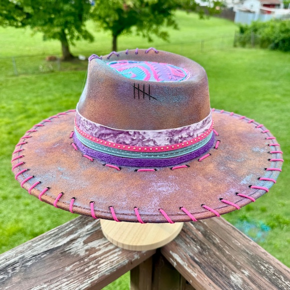 Hand Burned Distressed Rancher Hat with Aztec Cotton Candy Genuine Leather - Picture 4 of 6